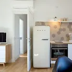 アパート Brera Penthouse With Terrace ミラノ
