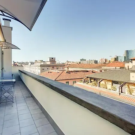 Brera Penthouse With Terrace * ミラノ